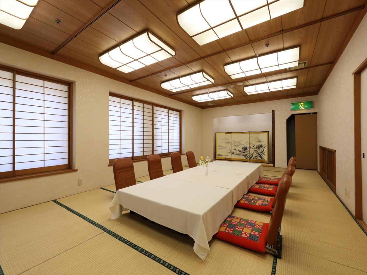 Garden Hotel Shiunkaku Higashimatsuyama Buitenkant foto